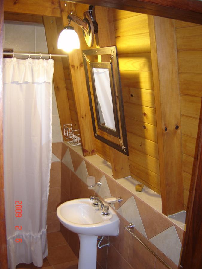 Cabanas Ecos Del Rio Лос-Реартес Номер фото